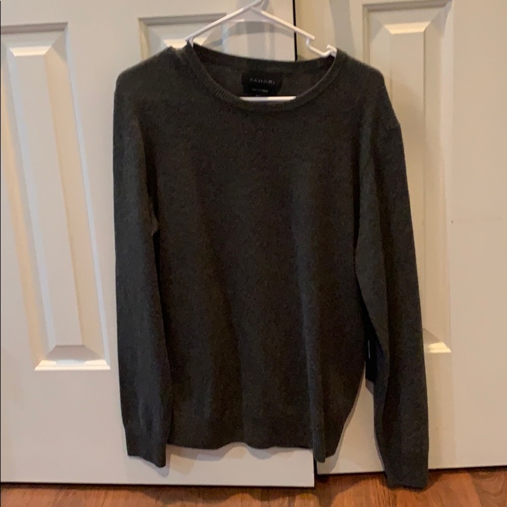Tahari Cashmere Sweater